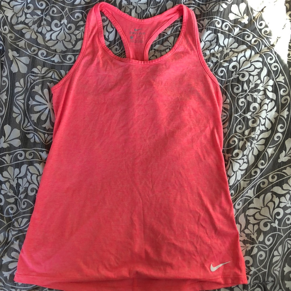 women’s nike dri-fit tank top